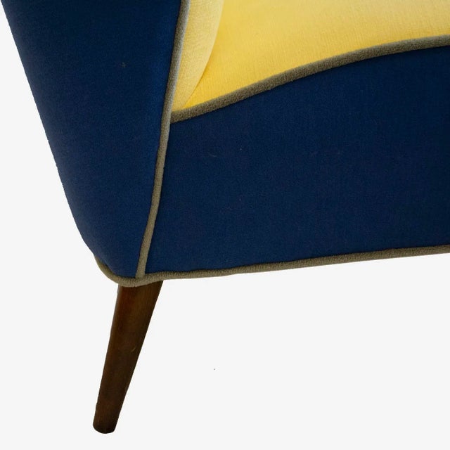 Petite Slipper Chair in the Style of James Mont For Sale In New York - Image 6 of 7