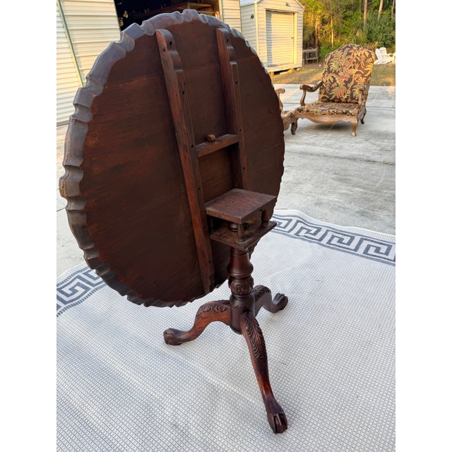 Antique Round Tilt-Top Pedestal Table With Pie Crust Detail For Sale - Image 4 of 18