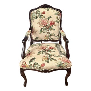 Mid 20th Century Louis XV Armchair Fauteuil Upholstered in Raymond Waites Magnolia Linen Fabric For Sale