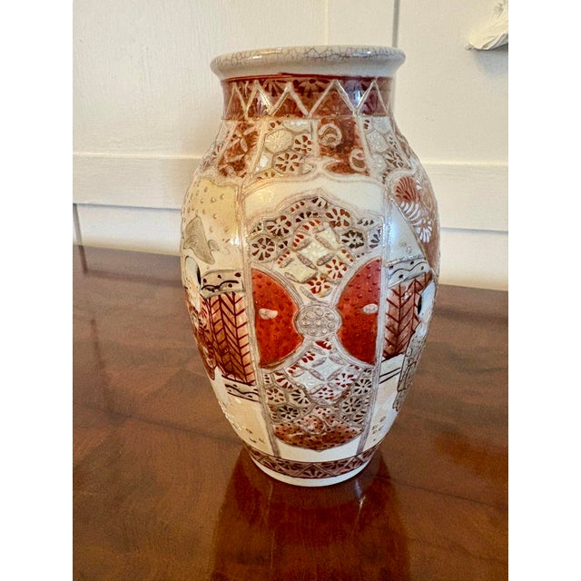 Antique Edwardian Quality Satsuma Vases, 1900s, Set of 2 For Sale - Image 4 of 13