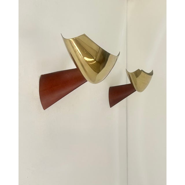 1970s Vintage Wall Lights in Wood and Brass, Italy, 1980s, Set of 2 For Sale - Image 5 of 8