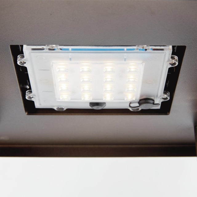 Kenneth Ludwig Chicago Hanley Solar Led Lantern 30" For Sale - Image 4 of 4