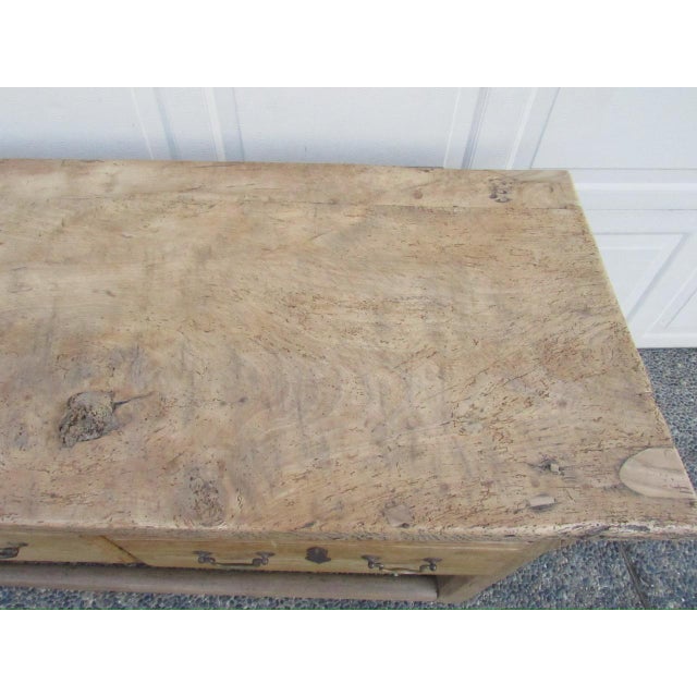 Wood 18th Century English Rustic Weathered Oak Table For Sale - Image 7 of 18