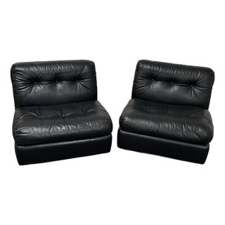 Circa 1970 Original Black Leather Amanta Lounge Chairs by Mario Bellini for C&b Italia For Sale