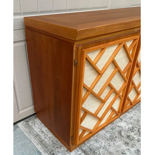 1980s 1980s Large Modern Style Chinese Chippendale Credenza or Sideboard For Sale - Image 5 of 11