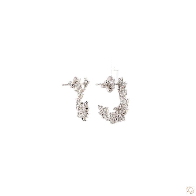 Metal 0.24 Carat Round Brilliant Cut Diamond Gold Earrings, Pair For Sale - Image 7 of 9