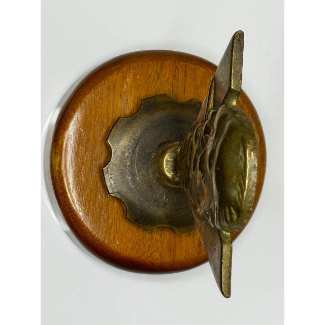 British 1940s Winston Churchill v for Victory Bronze Car Mascot Sculpture For Sale - Image 9 of 10