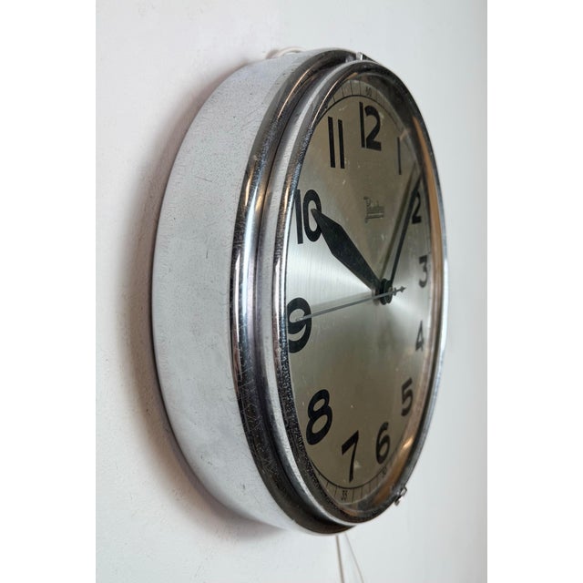 1960s Vintage German Electric Wall Clock from Palmtag, 1960s For Sale - Image 5 of 18