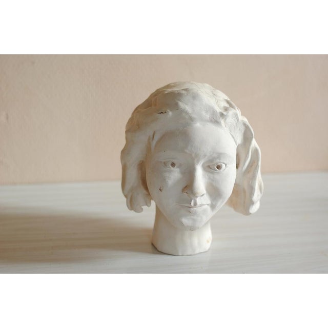 French Plaster Head Sculpture, in Good conditions. Designed before 1890