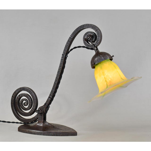 French Art Deco Table Lamp by Daum 1920s France For Sale - Image 6 of 12