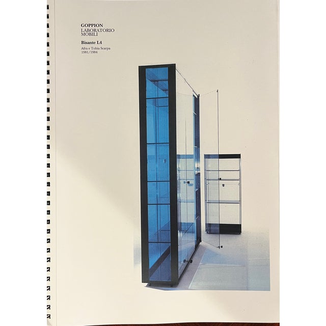 Sculptural Display Case by Afra and Tobia Scarpa for Goppion, 1980s For Sale - Image 10 of 15