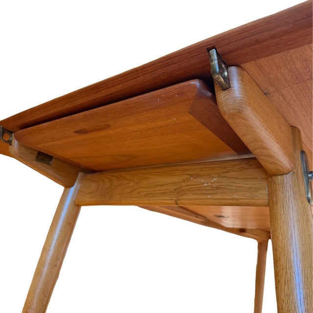 Hans Wegner for Johannes Hansen Model Jh-570 Teak & Oak Extendable Dining Table, Denmark, 1950s For Sale - Image 9 of 10