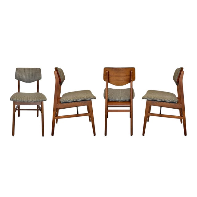 Gunlocke 1960s Modern Walnut Side Chairs by Gunlocke - Set of 4 For Sale - Image 4 of 11