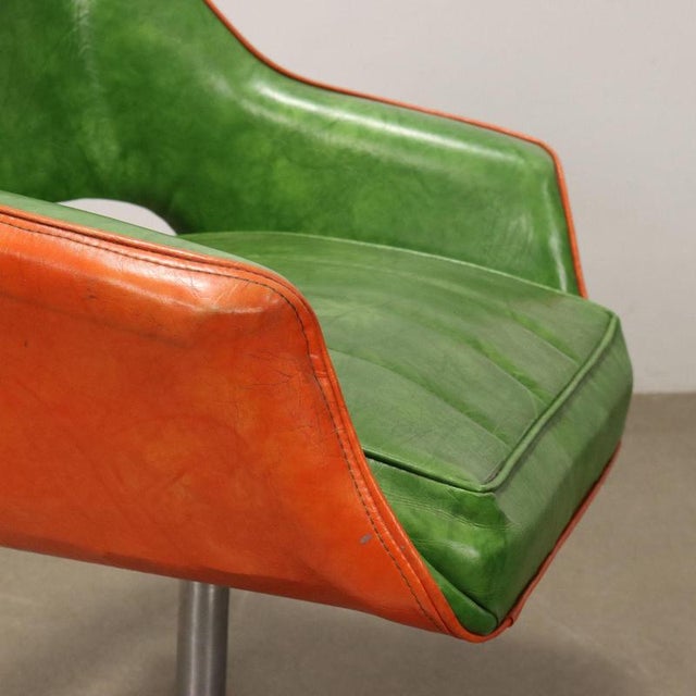 Vintage Swivel Chairs in Aluminium & Leatherette, 1960s, Set of 3 For Sale - Image 5 of 12