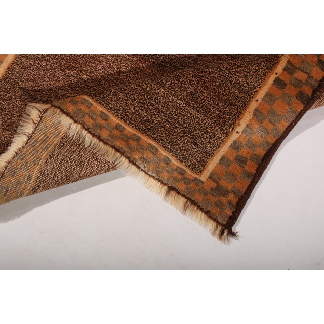 1950s Vintage Mid-Century Persian Rug Beige Brown Open Field Gabbeh Design For Sale In New York - Image 6 of 7