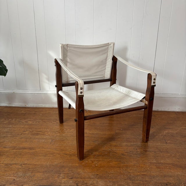 Vintage Safari Lounge Chair – Danish Modern Style, Canvas & Wood Frame For Sale - Image 4 of 6
