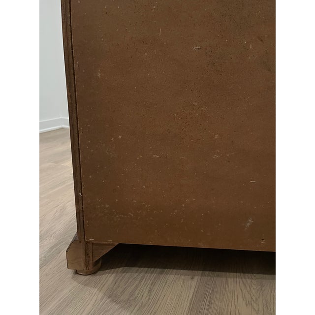 1970s Pulaski Apothecary Collection Cambridge (3) Drawer Dresser, Attributed For Sale - Image 10 of 10