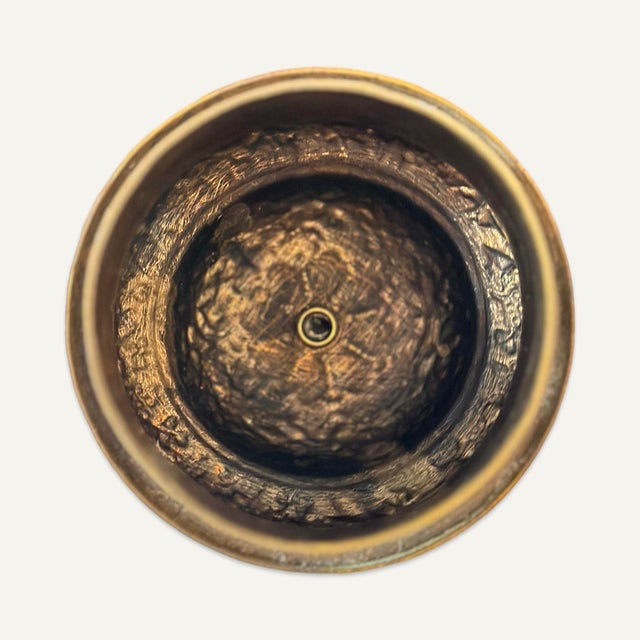 Large 17th Century Chinese Kangxi Mirror-Black Glazed Jar With Gilt Decoration and After-Market Lid For Sale - Image 11 of 12