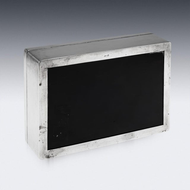 Silver Antique Japanese Meiji Silver Dragon Cigar Humidor Box, 1900 For Sale - Image 8 of 18