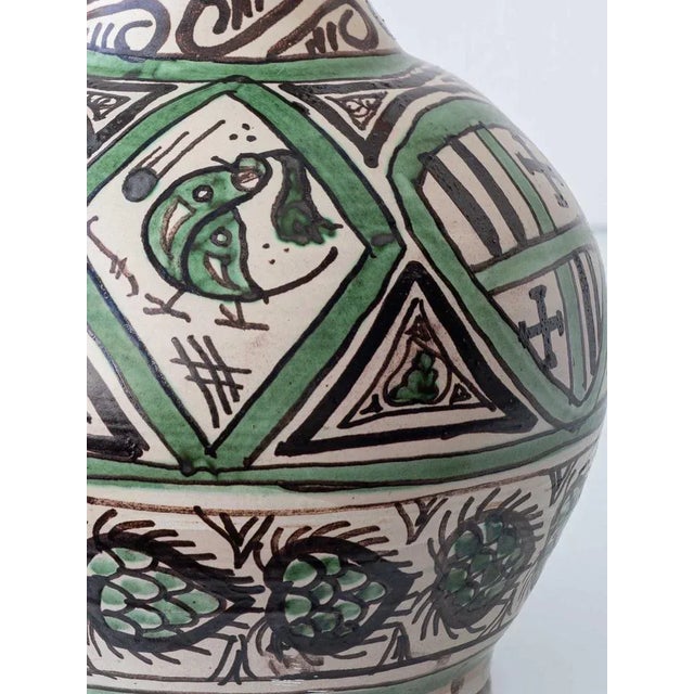 Black Mid-Century Modern Spanish Revival Table Lamp in Punter Green and Black Ceramic, 1970s For Sale - Image 8 of 16