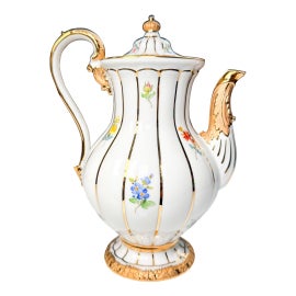 Example of Meissen Porcelain Tea Pots