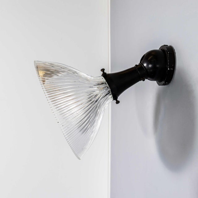 1940s Black Holophane Prismatic Glass Adjustable Lamp, 1940s For Sale - Image 5 of 11