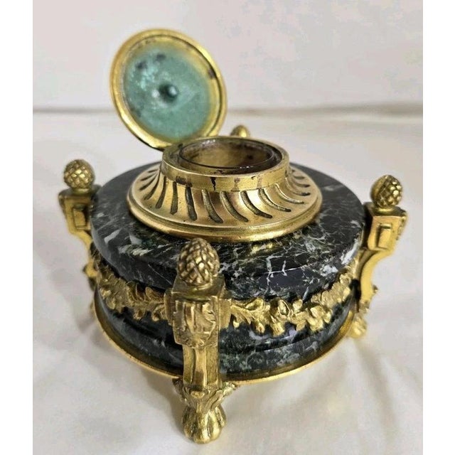 19th Century French Gilded Ormolu Inkwell Stand, 1880 For Sale - Image 4 of 18