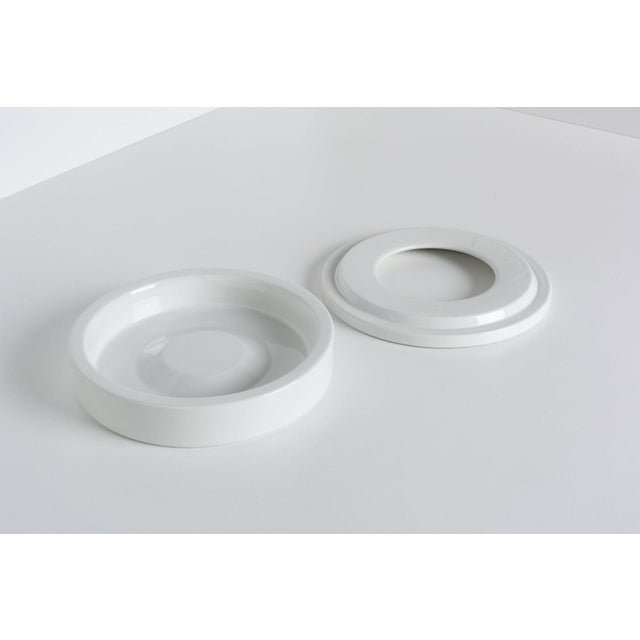 Mid-Century Modern Angelo Mangiarotti “Barbados” Ashtray in White Ceramic, Italy, 1960s For Sale - Image 3 of 12