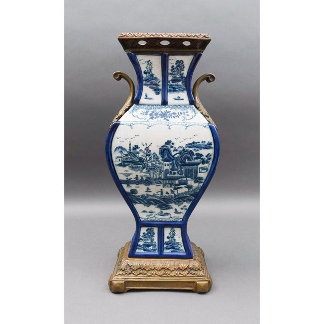 Vintage Castilian Chinese Blue White Porcelain Bronze Ormolu Large Urn Vase For Sale - Image 4 of 10