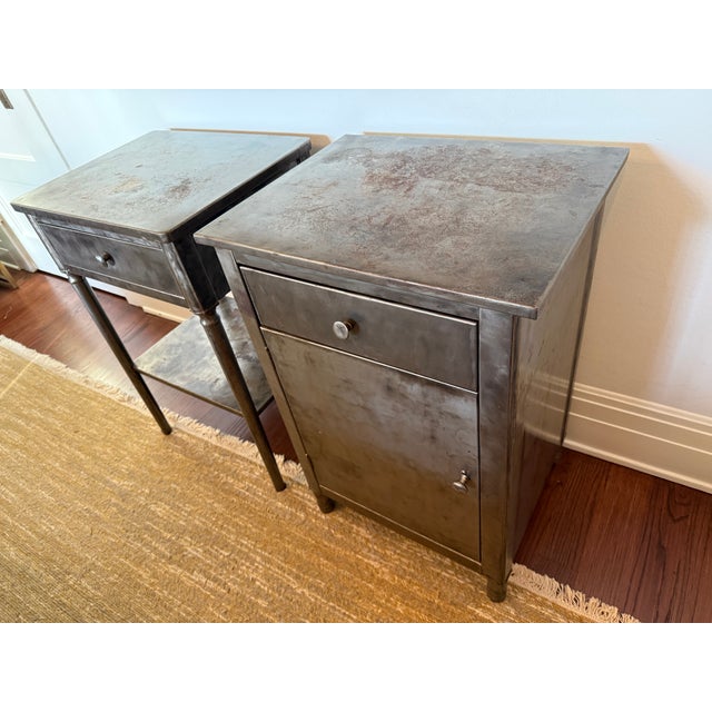 Mid-Century Modern Rare Vintage Doehler Industrial Nightstands, 2 Pieces For Sale - Image 3 of 8