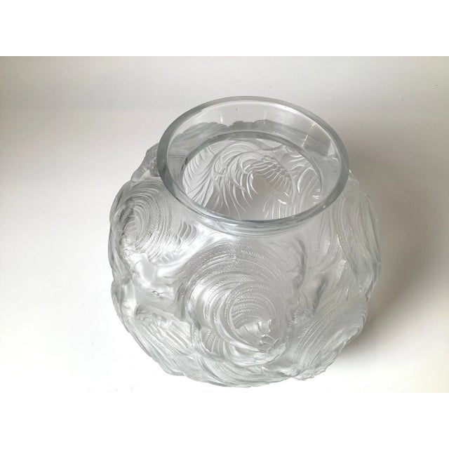 1930s Sabino 1930s Frosted Glass Vase Birds of Paradise For Sale - Image 5 of 10