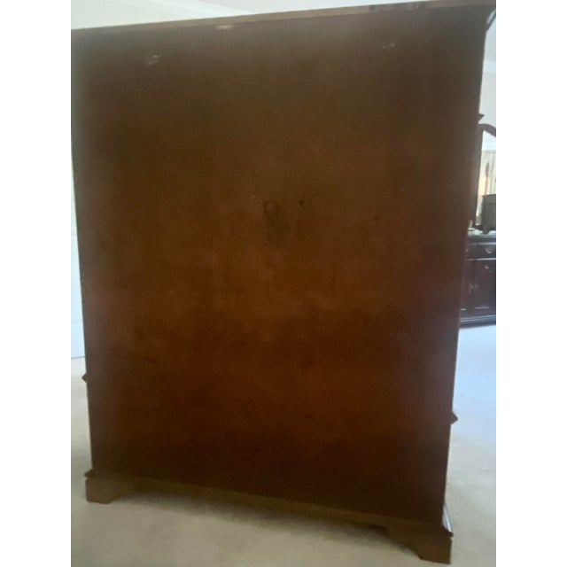 Late 20th Century Pennsylvania House Solid Oak Door Chest American Traditional With Colonial Charm Excellent Condition For Sale - Image 12 of 14