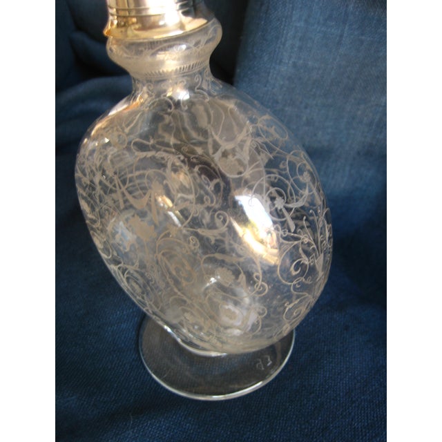 Baccarat 1920s French Baccarat Style Michelangelo Design Perfume Bottle For Sale - Image 4 of 8