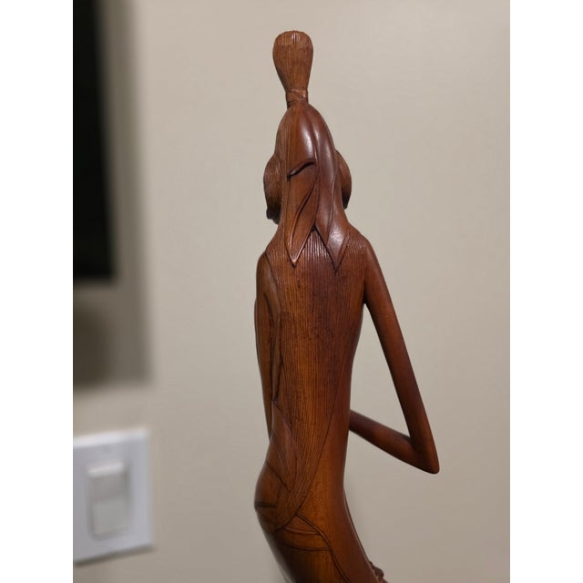 Vintage 21" Balinese Modernist "Lone Warrior" Wood Sculpture – Klungkung School For Sale - Image 10 of 12