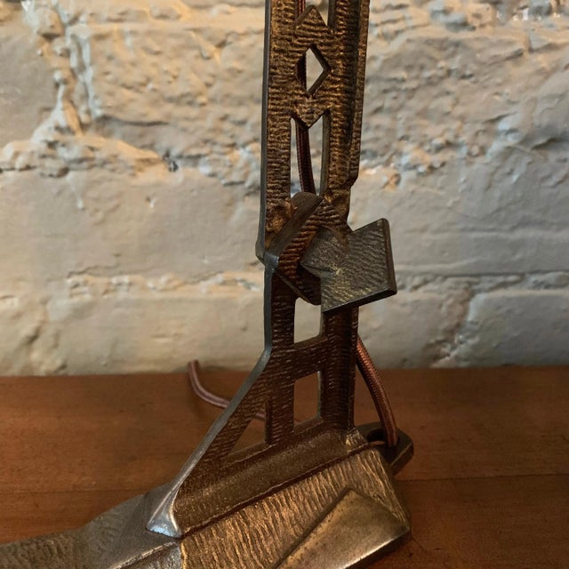 1920s Arts & Crafts Cast Iron Table Lamp with Frosted Glass Shade For Sale In New York - Image 6 of 10