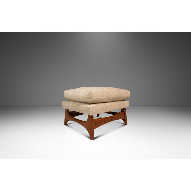 Adrian Pearsall Set of Two (2) Restored Mid-Century Modern Ottomans / Footstools in Oak in the Manner of Adrian Pearsall, Usa, C. 1960s For Sale - Image 4 of 18