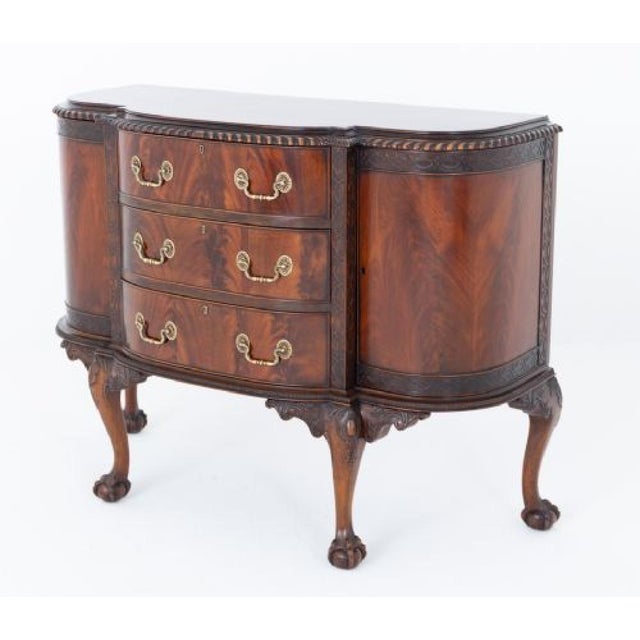 Brown Chippendale Chest of Drawers in Mahogany For Sale - Image 8 of 8