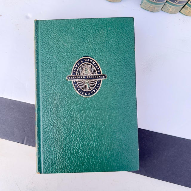 Animal Skin 1960s Complete Encyclopedia by Funk and Wagnalls- Set of 25 Books For Sale - Image 7 of 12