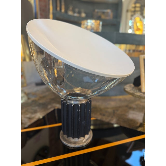 Modern “Taccia” Table Lamp by Achille & Pier Giacomo Castiglioni for Flos, Italy For Sale - Image 3 of 8