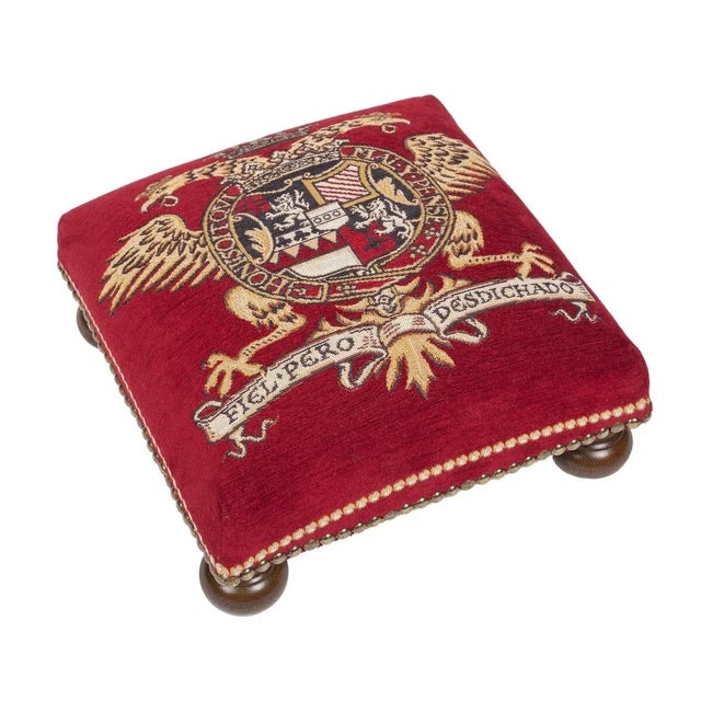 English English Traditional Blenheim Palace Armorial Bearing Tapestry Footstool For Sale - Image 3 of 3