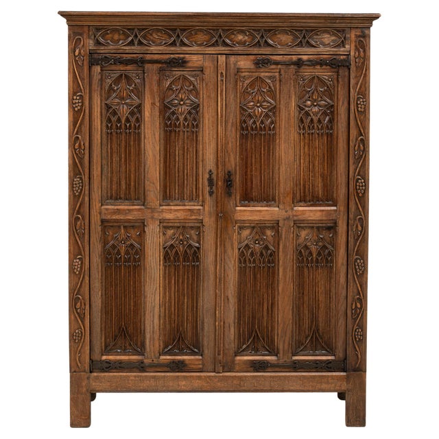 1920s French Gothic Oak Cabinet in Original Patina For Sale - Image 15 of 18