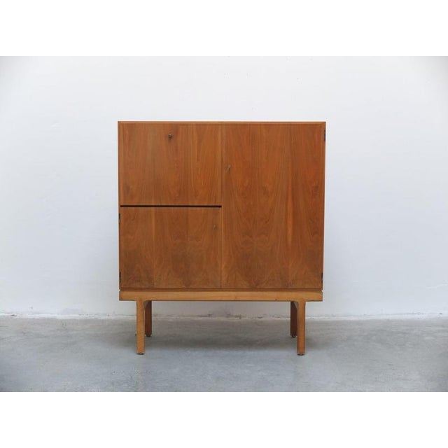 Walnut Abstracta Bar Cabinet by Jos de Mey for Van den Berghe-Pauvers, 1960s For Sale - Image 3 of 18
