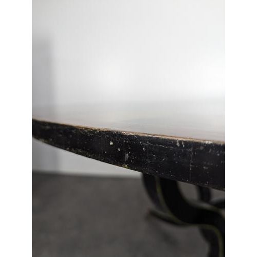 Regency Style Round Dining Table in Black Lacquer For Sale - Image 11 of 13