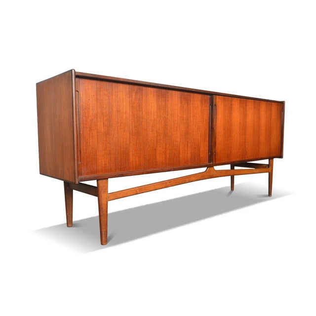 1960s Danish Modern Two Door Sliding Credenza With Floating Oak Base For Sale - Image 4 of 9