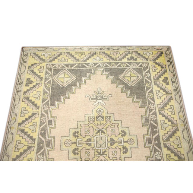 1960s Vintage Pink & Yellow Rug For Sale - Image 4 of 6