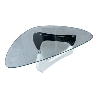 1990s Sculptural Black & White Glass Coffee Table in the Style of Noguchi For Sale