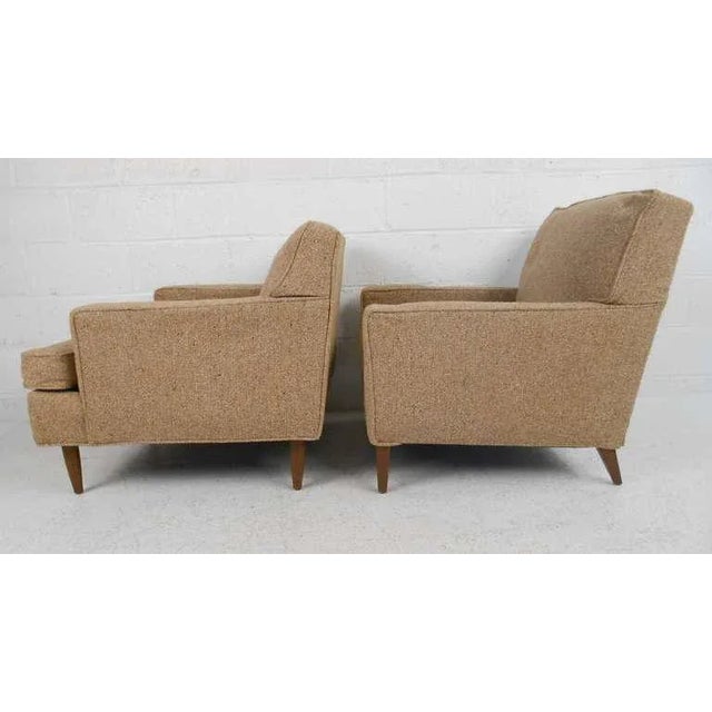 1970s Mid-Century Modern His and Her Club Chairs - a Pair For Sale - Image 5 of 8