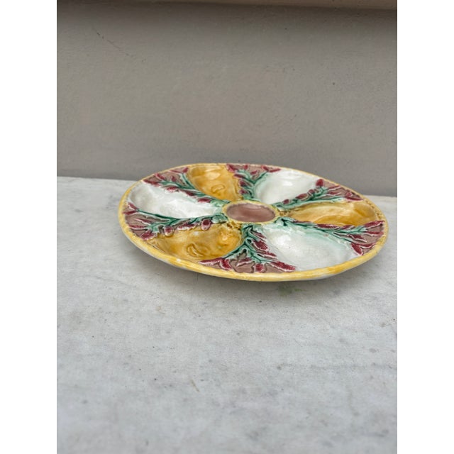 19th Century Majolica Oyster Plate S. Fielding and Co For Sale - Image 4 of 6