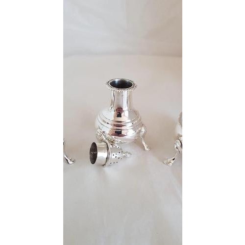 Georgian Sterling Silver Cruet from Edward Barnard & Sons, 1937, Set of 3 For Sale - Image 14 of 18