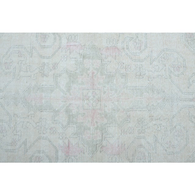 1970s Vintage Handmade Wool Cotton Turkish Beige Area Rug For Sale - Image 9 of 11